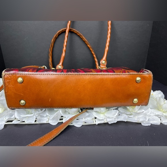 Patricia Nash Calvi leather Satchel Bag, gently used - Picture 8 of 12